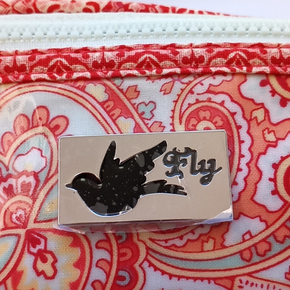Fly Travel Cosmetic Case - Picture 2 of 5